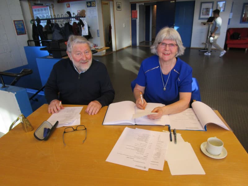 Ole Einar Olsen ledet årsmøte og Mari-Ann Nilssen skrev protokoll