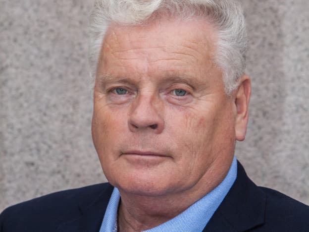 –  Vi reagerer på at arbeidsminister Tonje Brenna fremstiller pensjonister som en byrde som setter pensjonssystemet i fare for kollaps, sier Pensjonistforbundets leder Jan Davidsen. 
