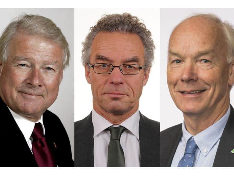 De tre over 67 år på det nye Stortinget blir f.v. Carl I. Hagen (Frp), Rasmus Hansson (MDG) og Per-Olaf Lundteigen (Sp). (Foto: Stortinget.no) 