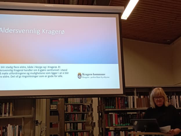 Stine Skauen Anderssen forteller om innbggerundersøkelsen i Kragerø, og et aldersvennlig Kragerø